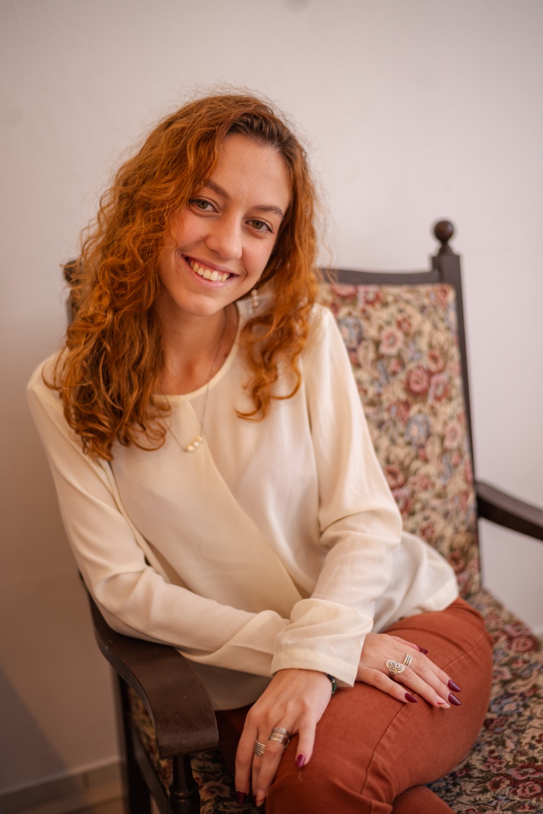 Aline Porres Castellar Monteiro CRP 12/28315